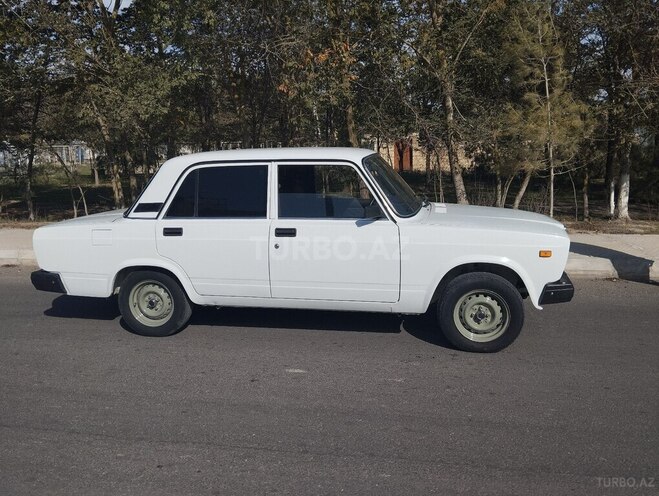 LADA (VAZ) 2107 2011, 21,500 km - 1.6 l - Şirvan
