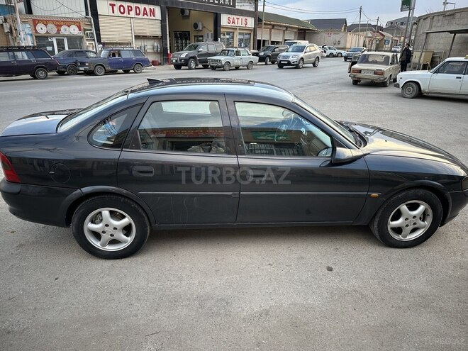 Opel Vectra 1996, 436,155 km - 1.6 l - Bakı