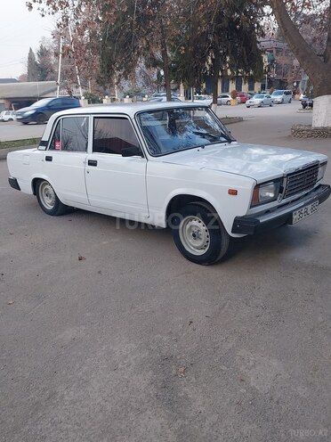 LADA (VAZ) 2106 2002, 98,000 km - 1.6 l - Qazax