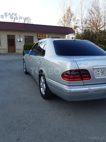 Mercedes E 240 1999, 572,000 km - 2.4 l - Mingəçevir