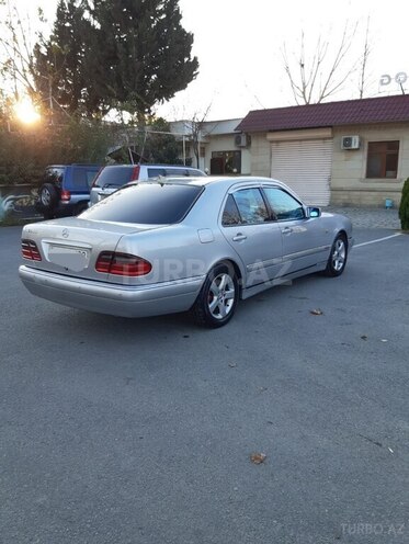 Mercedes E 240 1999, 572,000 km - 2.4 l - Mingəçevir