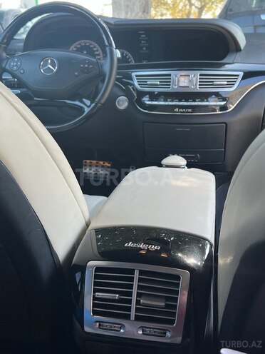 Mercedes S 500 2010, 186,542 km - 4.7 l - Bakı