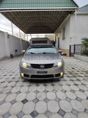 Kia Cerato 2009, 280,000 km - 2.0 l - Bərdə