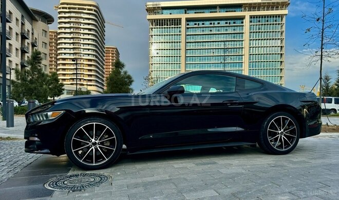 Ford Mustang 2015, 117,000 km - 2.3 l - Bakı