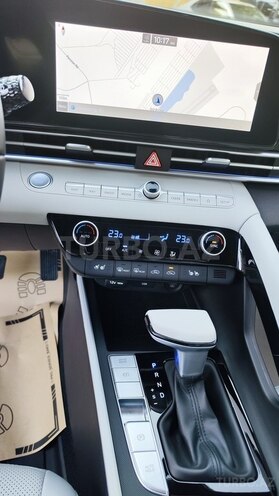 Hyundai Elantra 2021, 22,000 km - 1.6 l - Bakı