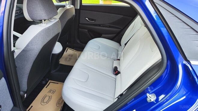 Hyundai Elantra 2021, 22,000 km - 1.6 l - Bakı