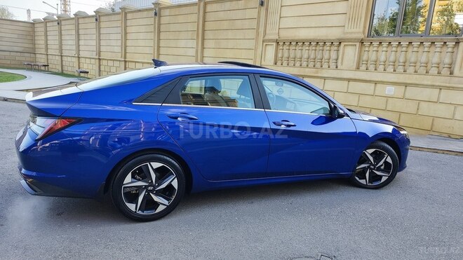 Hyundai Elantra 2021, 22,000 km - 1.6 l - Bakı