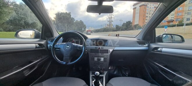 Opel Astra 2006, 355,000 km - 1.3 l - Bakı