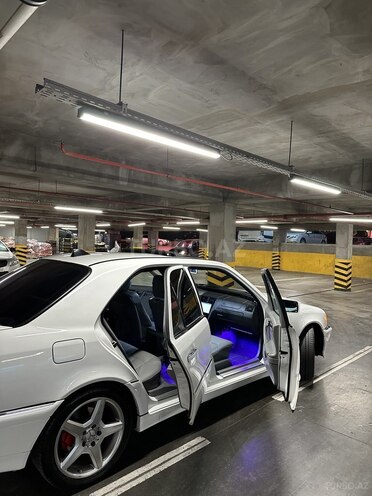 Mercedes C 230 2000, 310,629 km - 2.3 л - Bakı
