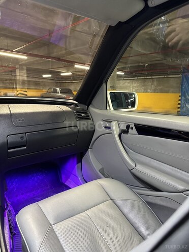 Mercedes C 230 2000, 310,629 km - 2.3 л - Bakı
