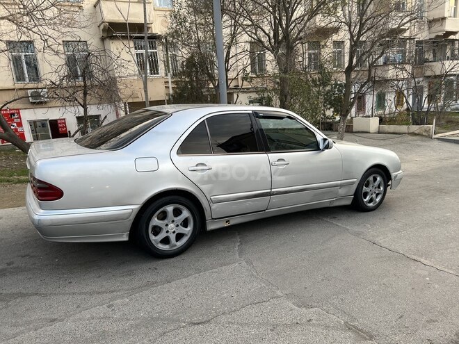 Mercedes E 200 2002, 99,990 km - 2.0 l - Bakı