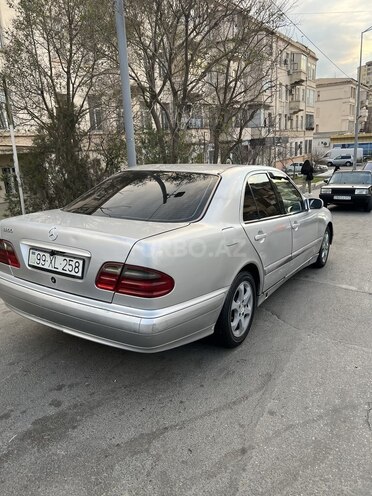 Mercedes E 200 2002, 99,990 km - 2.0 l - Bakı