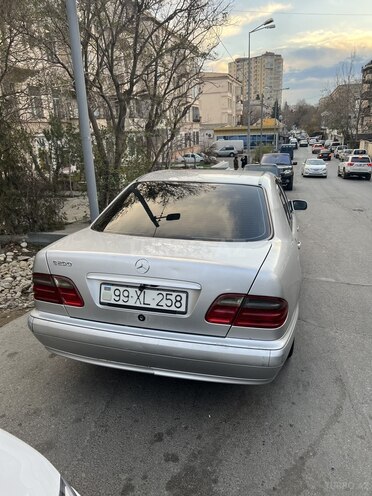 Mercedes E 200 2002, 99,990 km - 2.0 l - Bakı