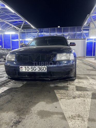 Volkswagen Passat 1999, 22,200 km - 2.0 l - Gəncə