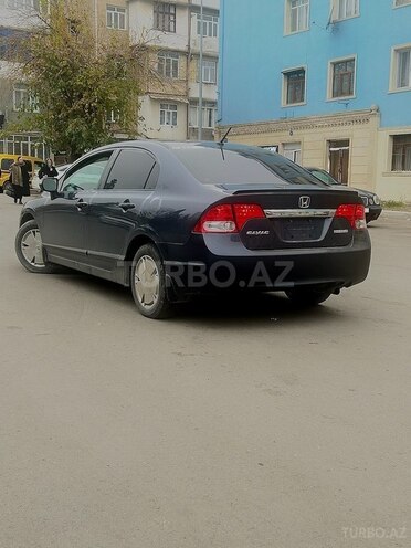 Honda Civic 2009, 300,000 km - 1.3 l - Gəncə