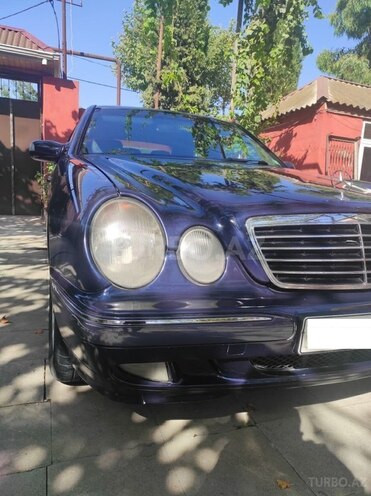 Mercedes E 220 1999, 500,000 km - 2.2 л - Bakı