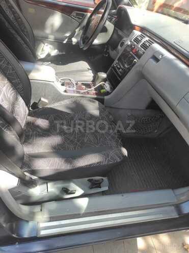 Mercedes E 220 1999, 500,000 km - 2.2 л - Bakı