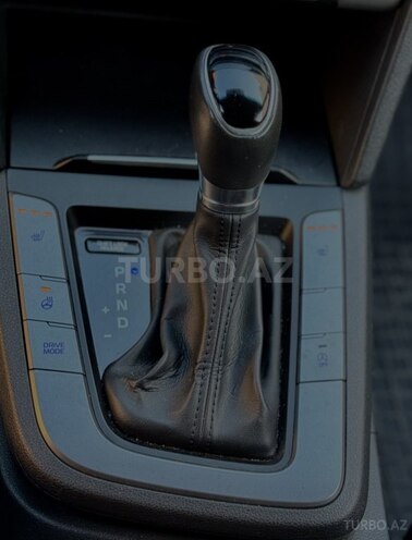 Hyundai Elantra 2015, 165,000 km - 1.6 л - Bakı