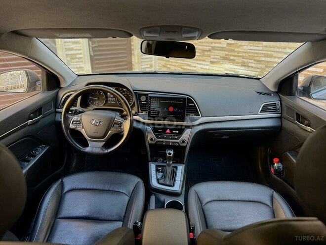 Hyundai Elantra 2015, 165,000 km - 1.6 л - Bakı