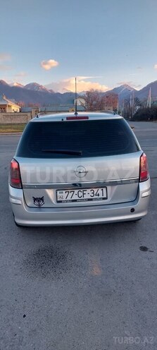 Opel Astra 2009, 235,450 km - 1.3 l - Bakı