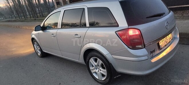 Opel Astra 2009, 235,450 km - 1.3 l - Bakı