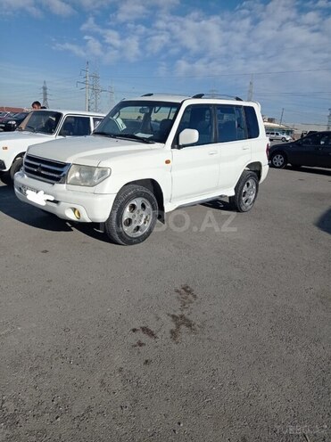 Mitsubishi Pajero io 2000, 394,000 km - 2.0 л - Bakı