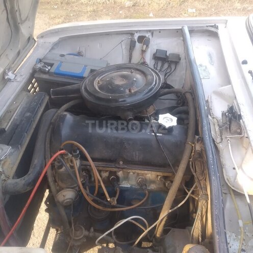 LADA (VAZ) 2101 1983, 45,867 km - 1.2 l - Salyan