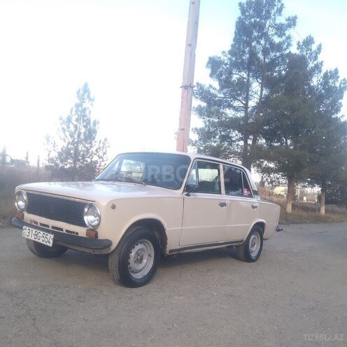 LADA (VAZ) 2101 1983, 45,867 km - 1.2 l - Salyan