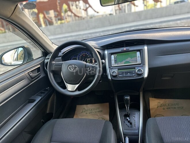 Toyota Corolla 2015, 207,000 km - 1.5 л - Bakı