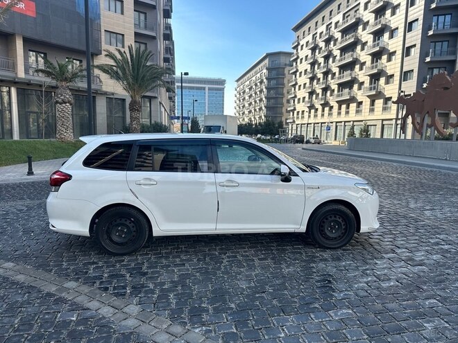 Toyota Corolla 2015, 207,000 km - 1.5 л - Bakı