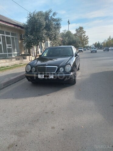 Mercedes E 240 2001, 211,000 km - 2.6 l - Ağdam