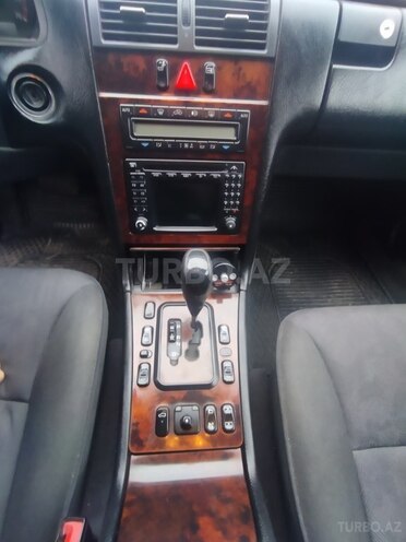 Mercedes E 240 2001, 211,000 km - 2.6 l - Ağdam
