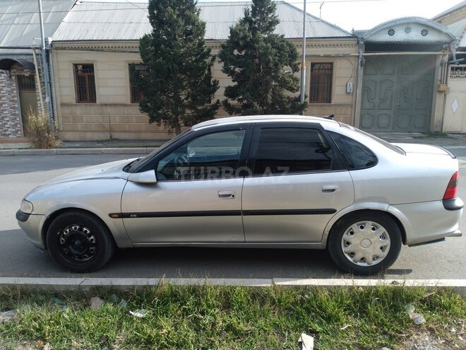 Opel Vectra 1995, 202,020 km - 2.0 l - Gəncə