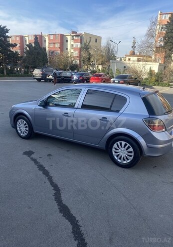 Opel Astra 2009, 187,000 km - 1.4 l - Bakı