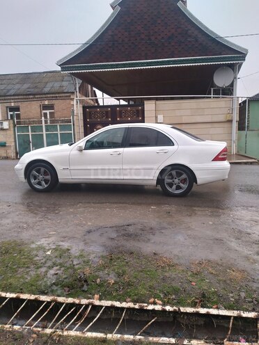 Mercedes C 180 2002, 348,000 km - 1.8 л - Bakı