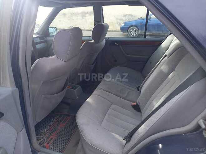 Mercedes E 200 1995, 224,000 km - 2.0 l - Quba