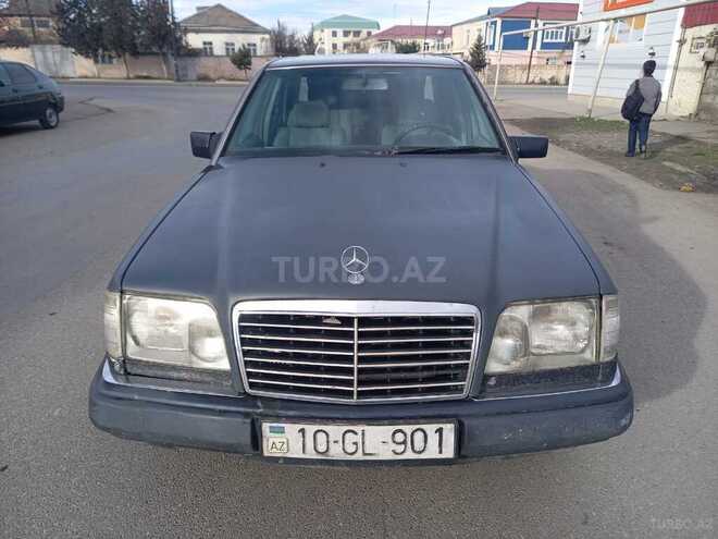 Mercedes E 200 1995, 224,000 km - 2.0 l - Quba