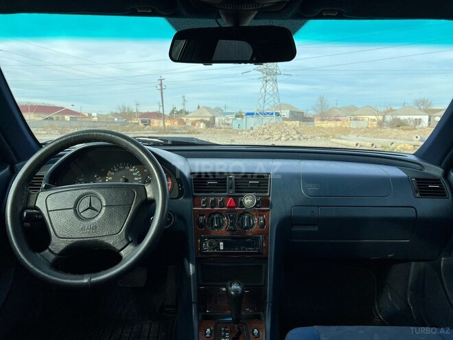 Mercedes C 220 1998, 330,434 km - 2.2 l - Sumqayıt
