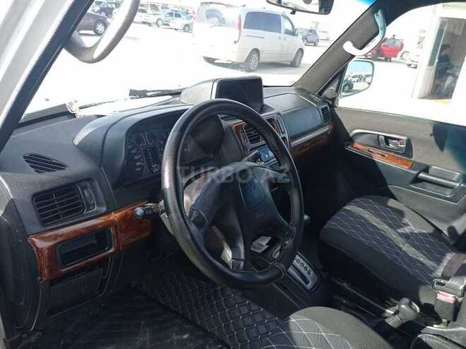 Mitsubishi Pajero io 2000, 394,000 km - 2.0 l - Bakı