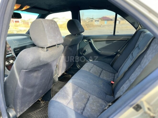 Mercedes C 220 1998, 330,434 km - 2.2 l - Sumqayıt