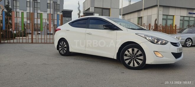 Hyundai Elantra 2011, 260,000 km - 1.6 л - Bakı