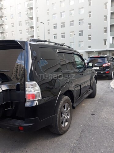 Mitsubishi Pajero 2007, 251,000 km - 3.2 л - Bakı