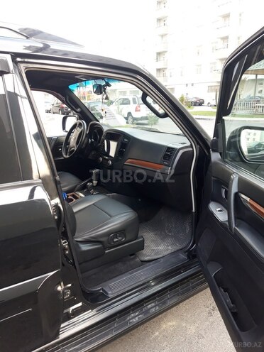 Mitsubishi Pajero 2007, 251,000 km - 3.2 л - Bakı