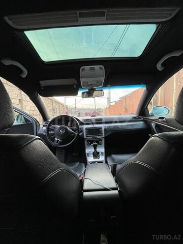 Volkswagen Passat 2010, 250,000 km - 2.0 л - Bakı