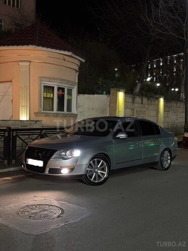 Volkswagen Passat 2010, 250,000 km - 2.0 л - Bakı