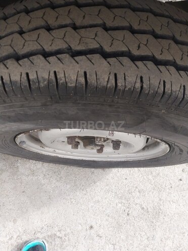 Mercedes 208 D 1994, 150,000 km - 2.3 л - Yevlax