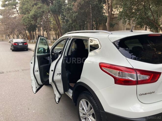 Nissan Qashqai 2014, 128,500 km - 1.6 l - Bakı