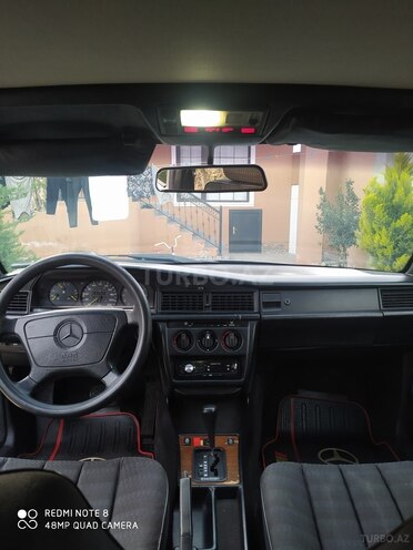 Mercedes 190 1992, 139,000 km - 1.8 l - Bakı
