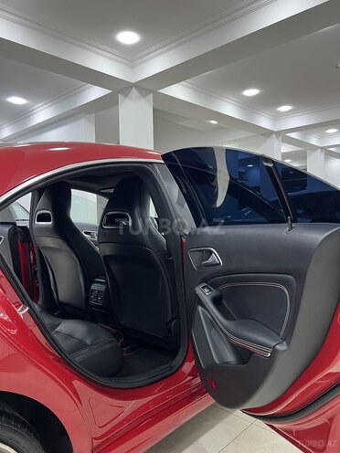 Mercedes CLA 250 2018, 95,000 km - 2.0 l - Bakı