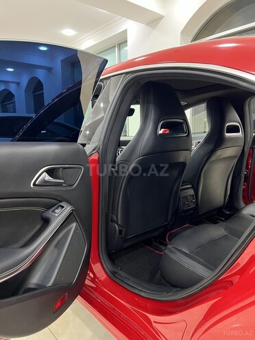 Mercedes CLA 250 2018, 95,000 km - 2.0 l - Bakı
